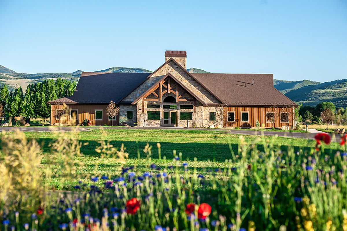 Cascade Lodge photo